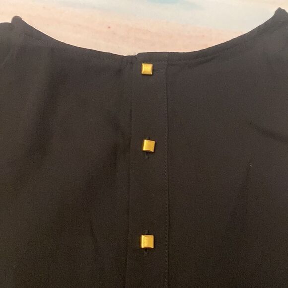 Banana Republic Black sleeveless blouse with lace front detail - Picture 4 of 6